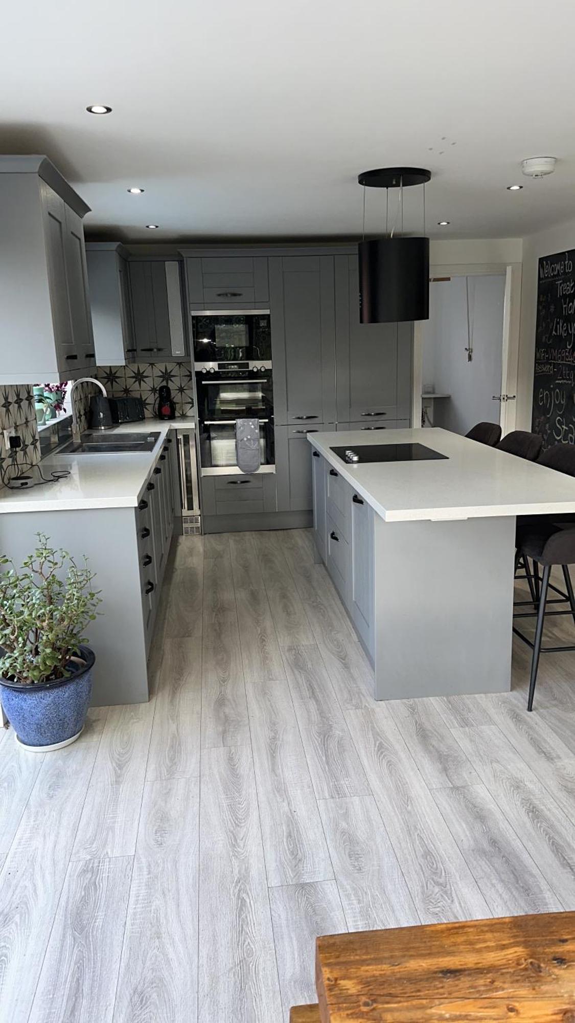 Modern Harrogate House Sleeps 10, Cinema Room & Hot Tub Eksteriør billede