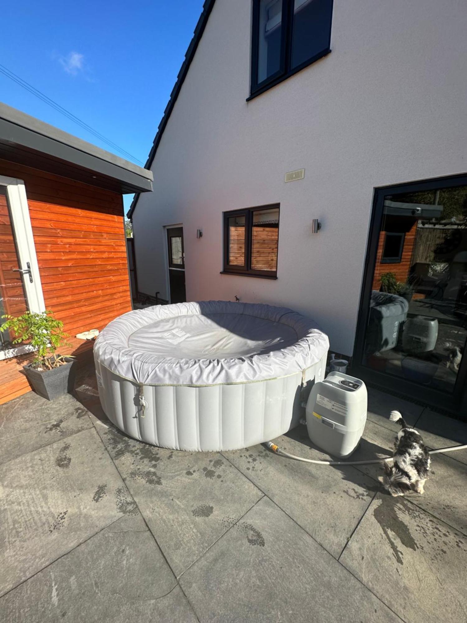 Modern Harrogate House Sleeps 10, Cinema Room & Hot Tub Eksteriør billede